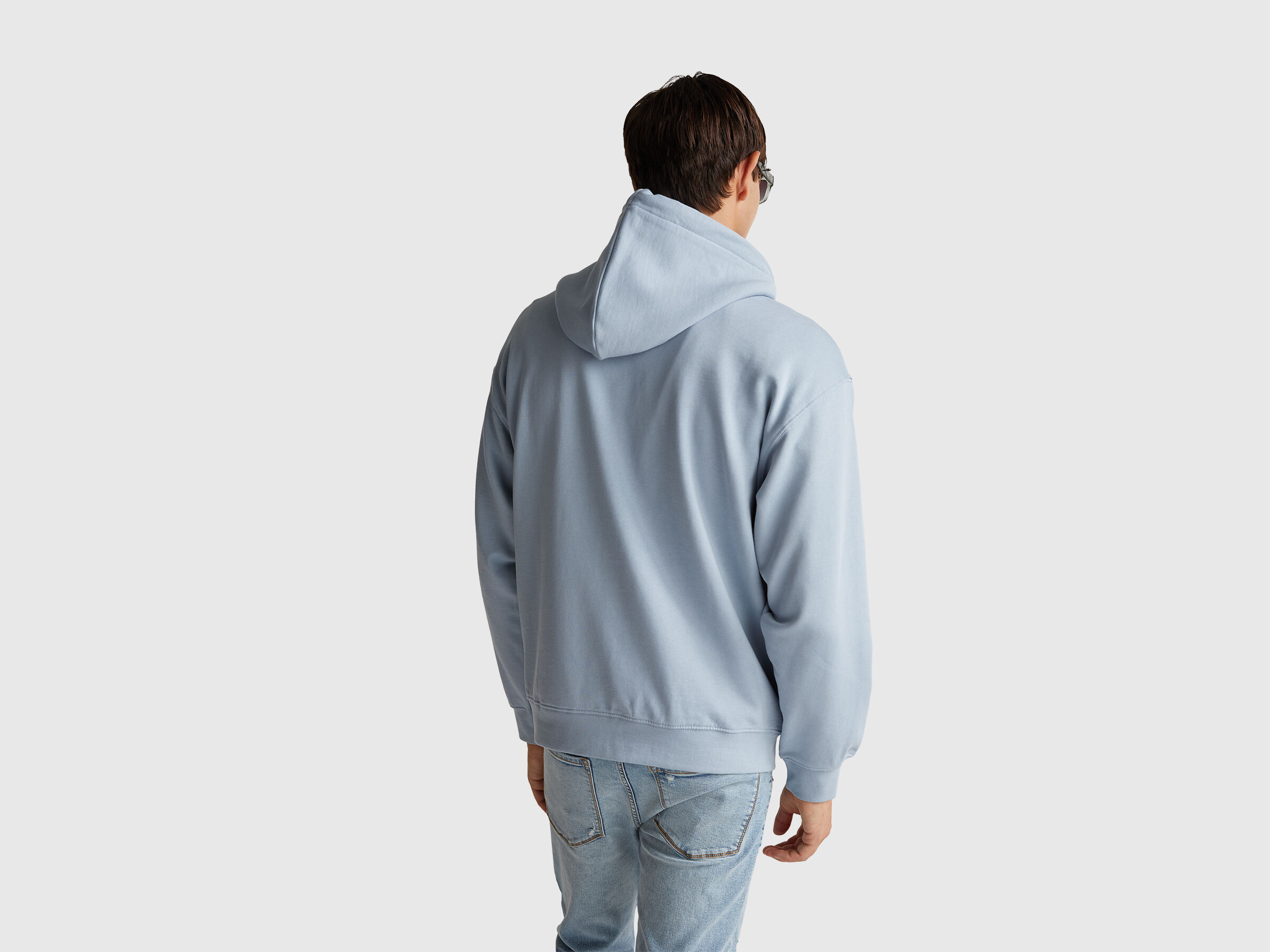 SWEATER W/HOOD Men image number 2